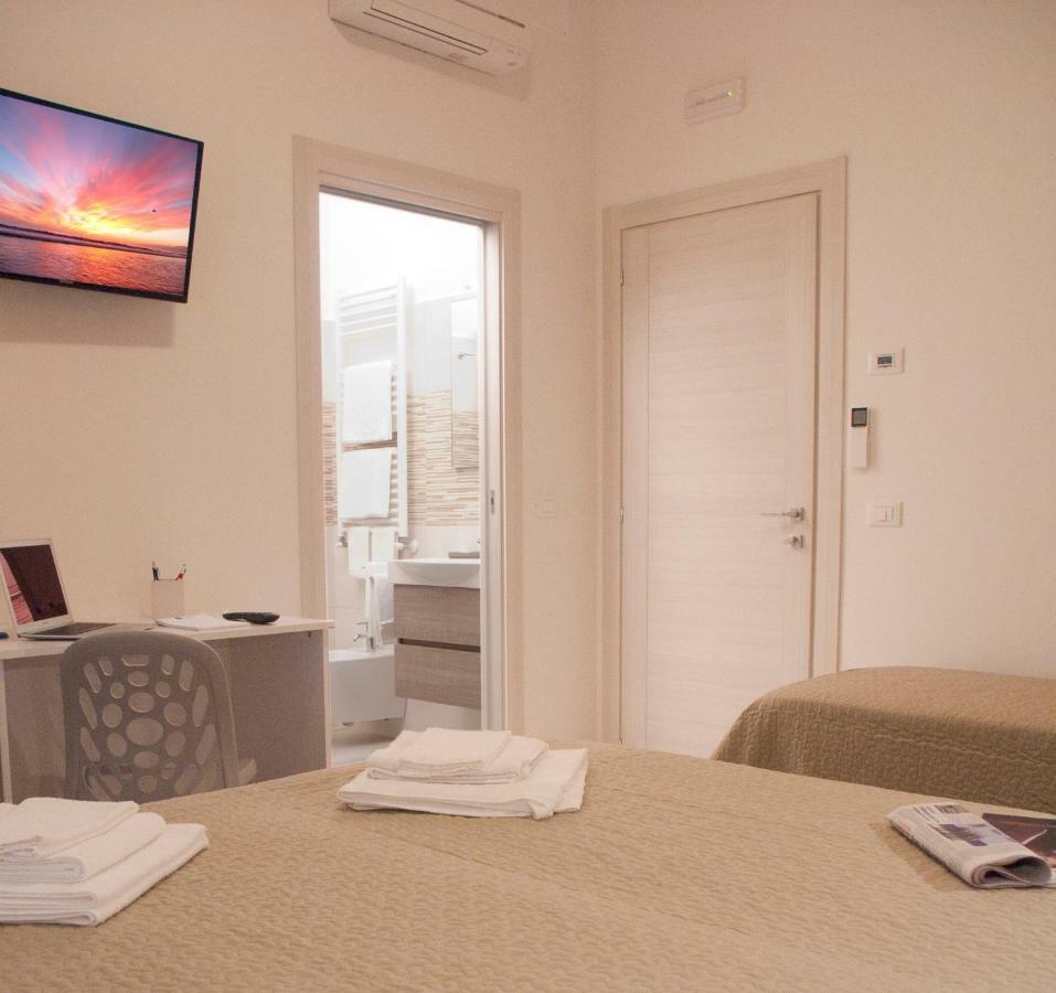 Alba D'Abruzzo Bed And Breakfast Alba Adriatica Bagian luar foto
